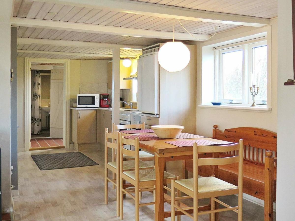 Trans 4 Person Holiday Home In Lemvig חדר תמונה